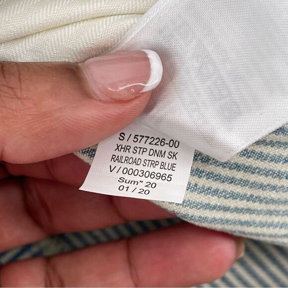 GAP Denim Girl’s High Rise Blue White Railroad Stripe Frayed Hem Denim Skirt 14 - Picture 13 of 15